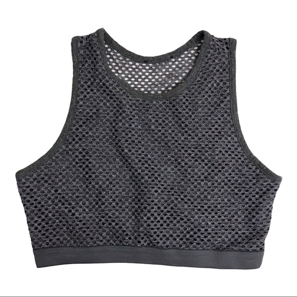 Crop Shirt Bundle 2 Crop Tops, 1 Bralette Sz S/M - Picture 6 of 12